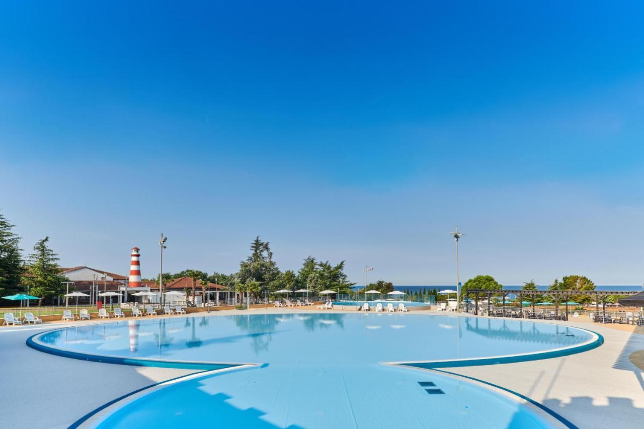 Camping Park Umag Mobile Homes Karigador Exterior photo